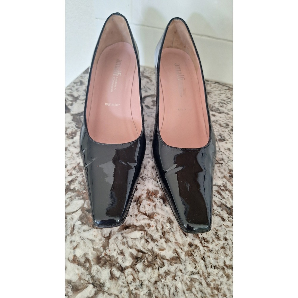 Amalfi black patent leather heels flats size 8.5 AA